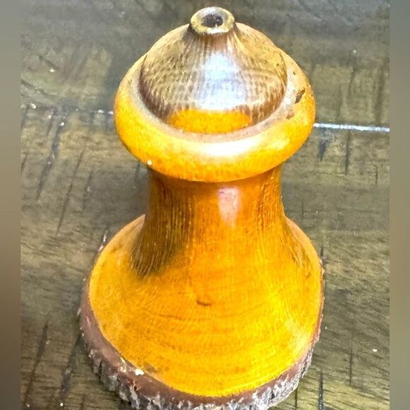 The Desert Manna Tree Salt and Pepper Shakers  Set - Picture 6 of 12